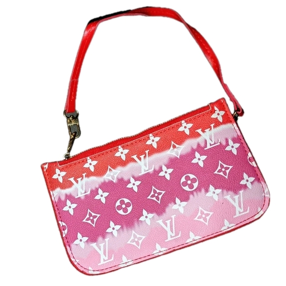 Louis Vuitton Red and Pink Women's Tote Bag - Picture 4 of 11